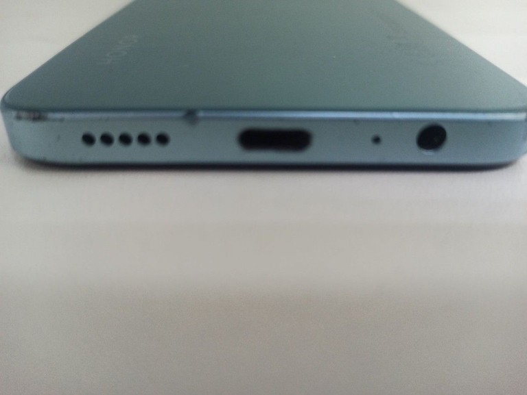 Дешево Huawei honor x6a 4/128gb з ломбарду