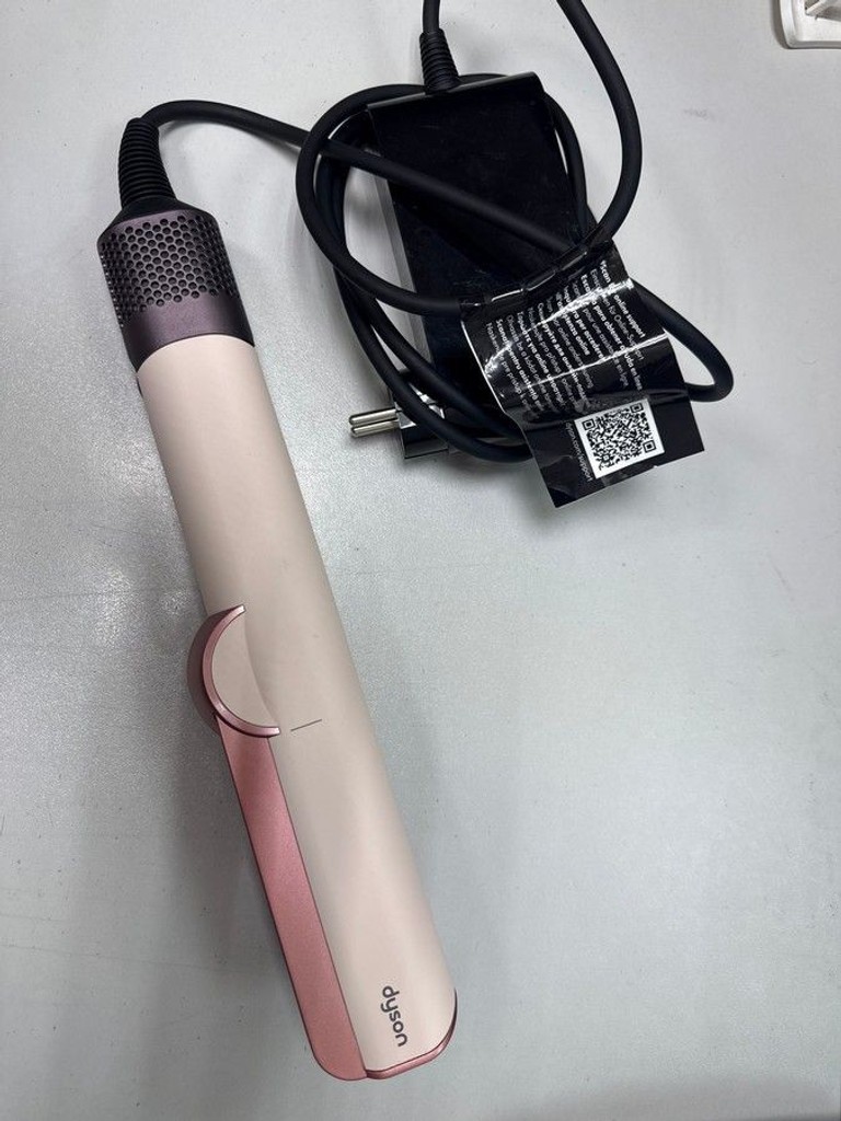 Купити Dyson airstrait ht01 Б/У