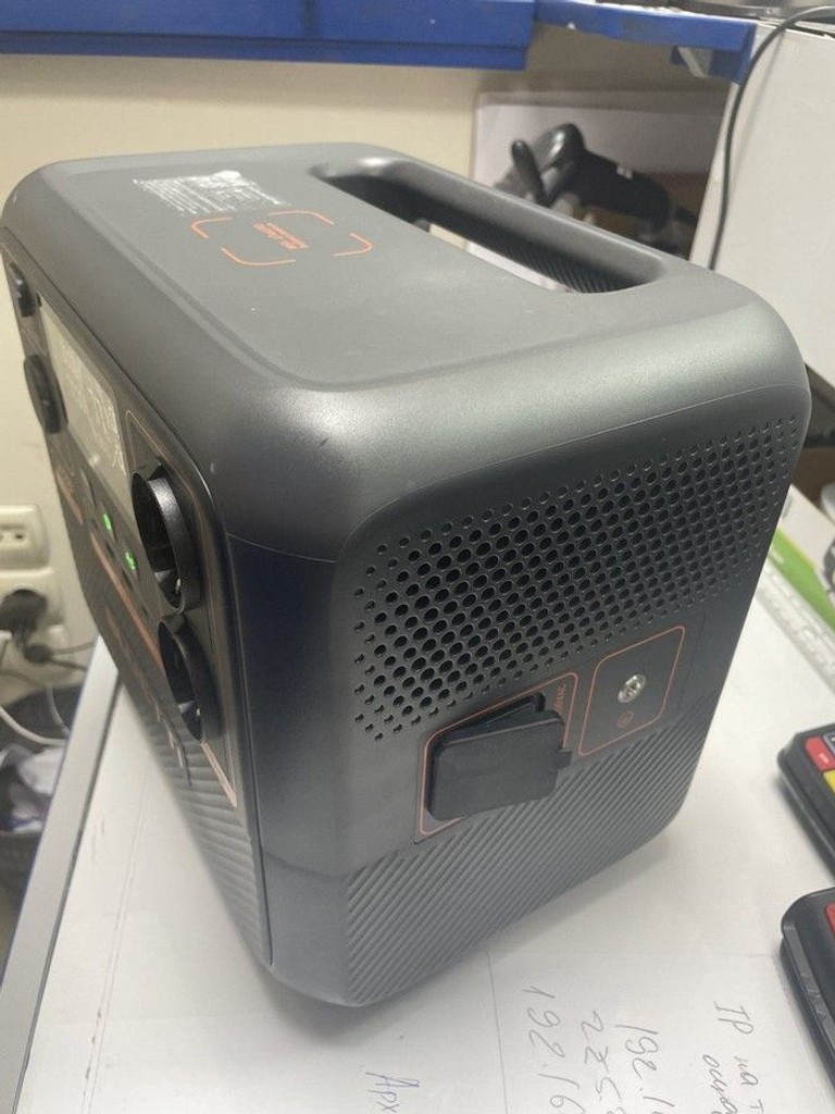 Дешево Bluetti AC70P з ломбарду
