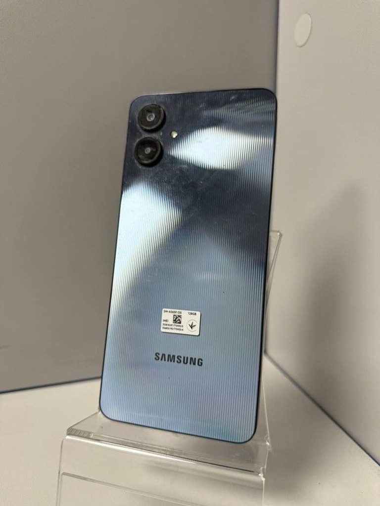 Дешиво Samsung galaxy a06 4/128gb с ломбарда
