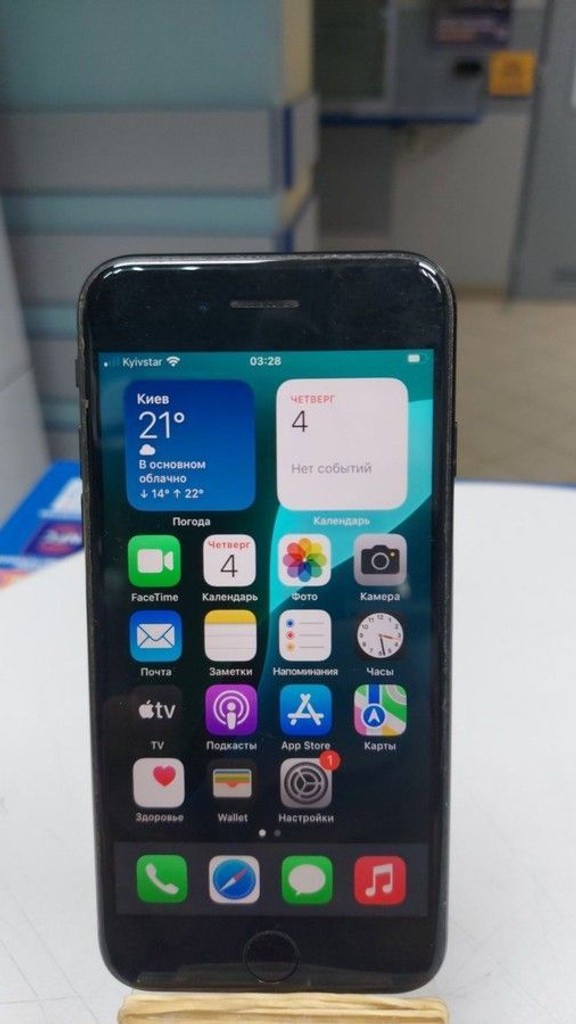 Купити Apple iPhone SE 2020 64GB Black Slim Box (MHGP3) Б/У