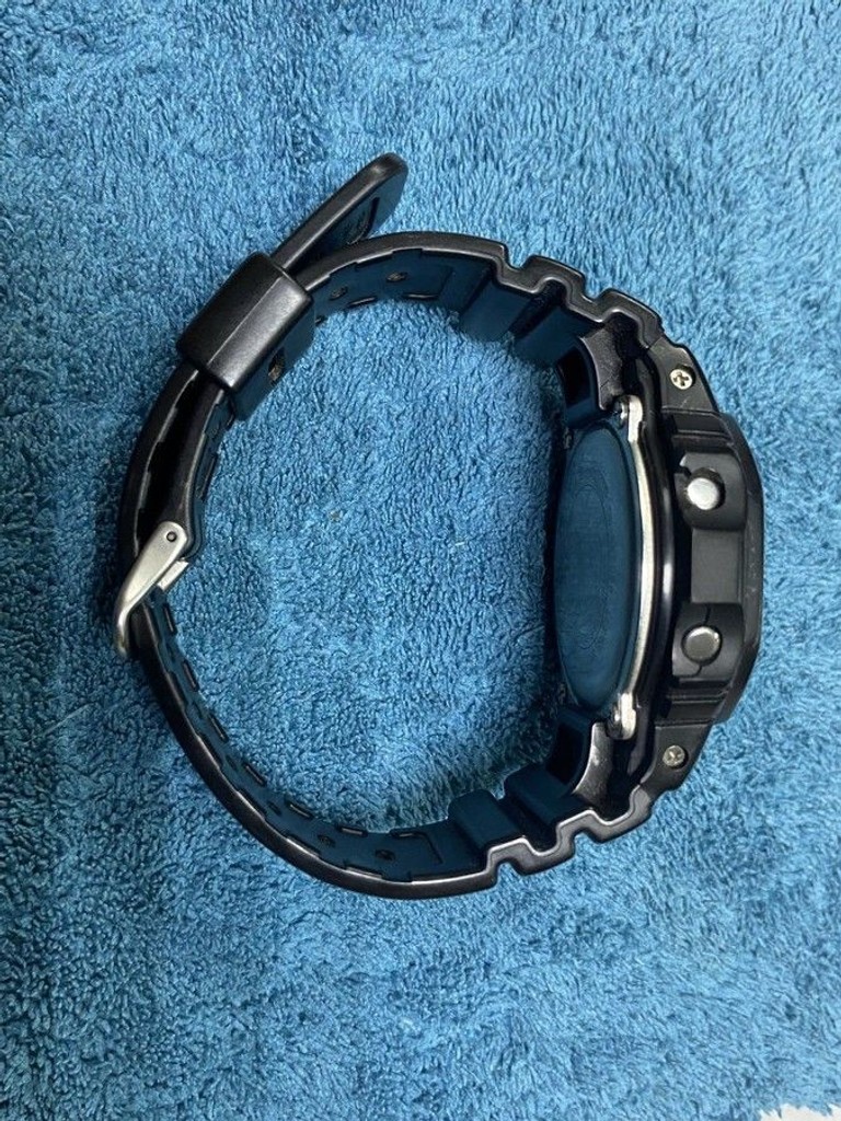 Дешево Casio dw-5600bb з ломбарду