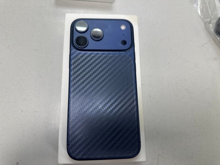 Дешево Apple iphone 17 pro max 256gb з ломбарду