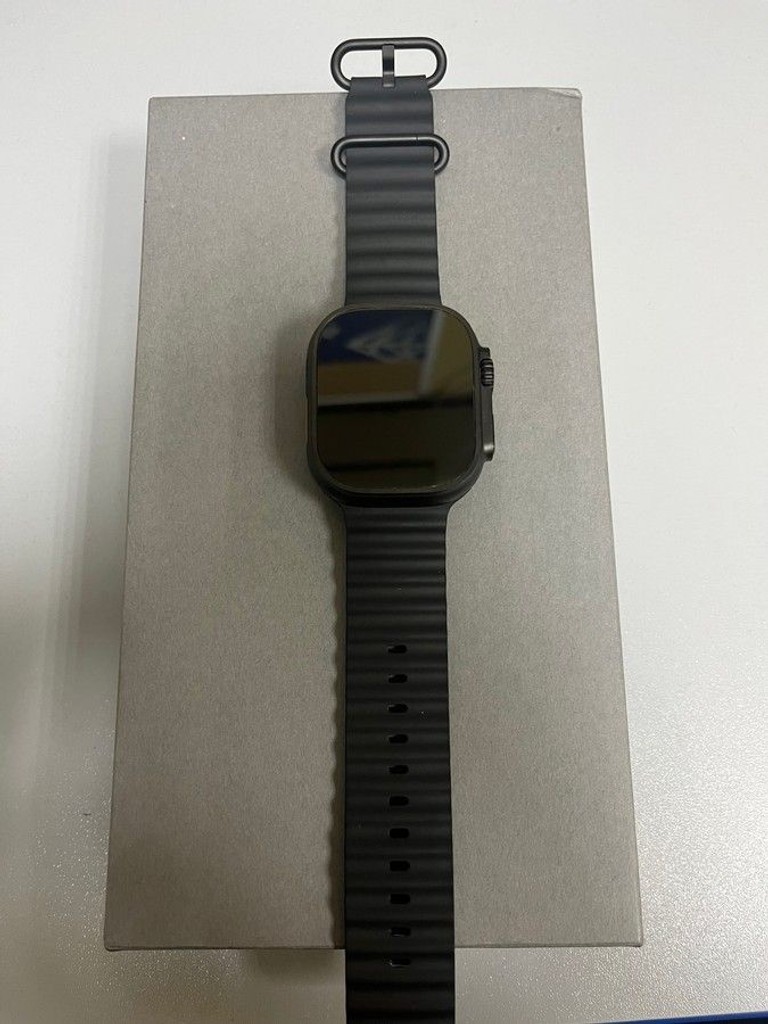 Купити Apple watch ultra 2 gps + cellular 49mm titanium case Б/У