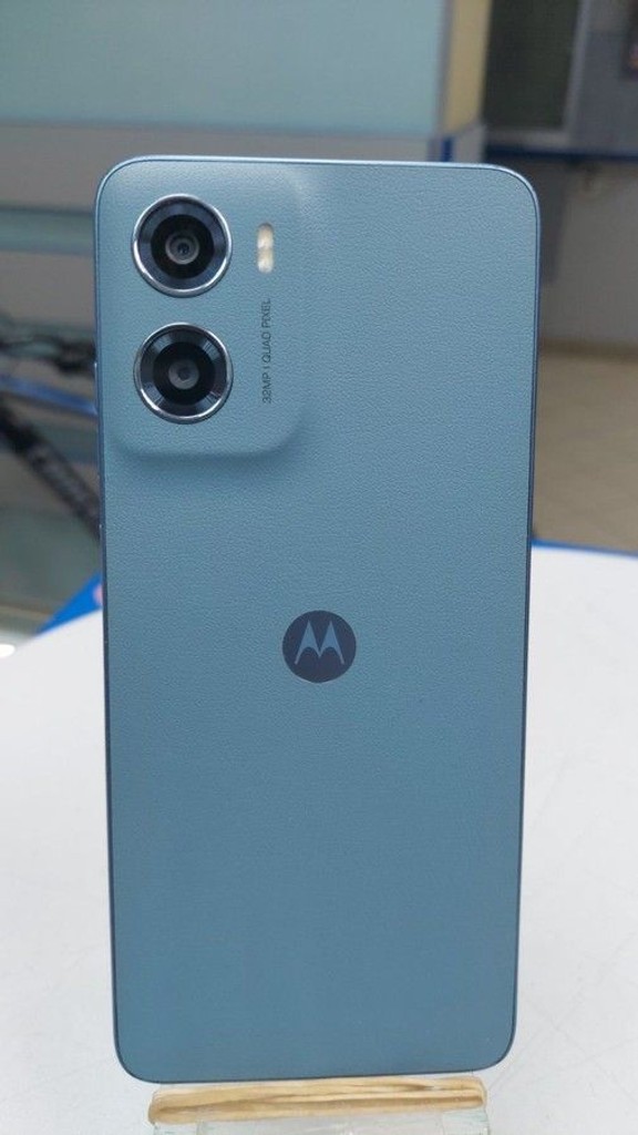 Дешево Motorola moto e15 2/64gb з ломбарду