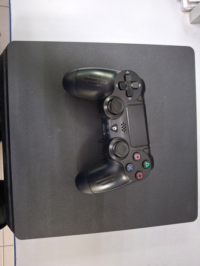 Купити Sony playstation 4 slim 500gb Б/У