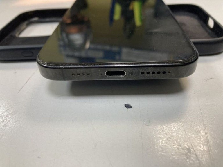 Apple iphone 16 pro max 256gb Код:01-201001898. Зображення 7