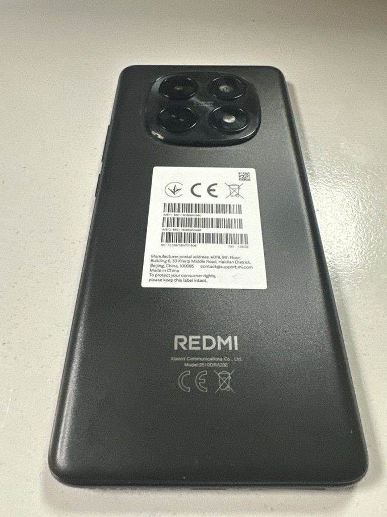 Дешиво Xiaomi Redmi Note 15 5G 6/128GB Midnight Black с ломбарда
