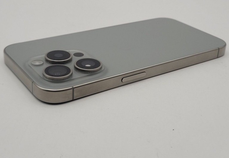 Apple iphone 15 pro 128gb Код:01-201022392. Изображение 6