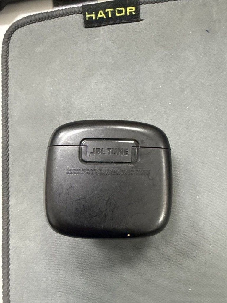 Дешиво Jbl tune flex с ломбарда