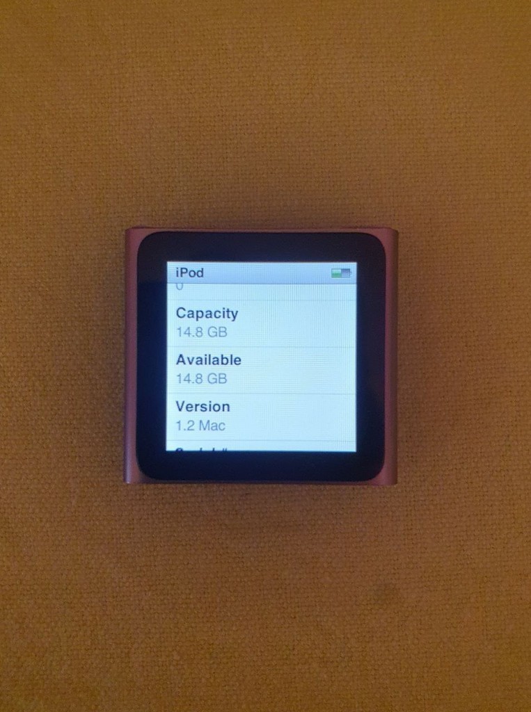 Купить Apple iPod touch 6Gen 16GB Silver (MKH42) Б/У