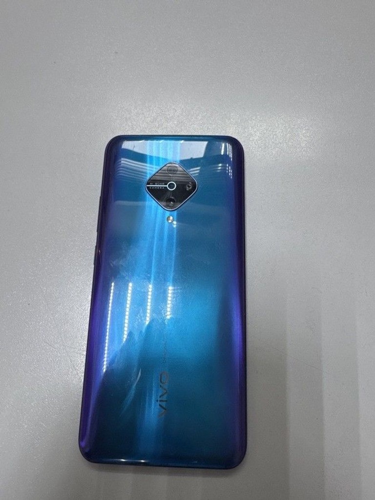 Розпродаж Vivo v17 1920 8/128gb, продавець Техноскарб