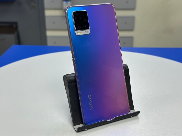 Дешево Vivo v20 8/128gb з ломбарду