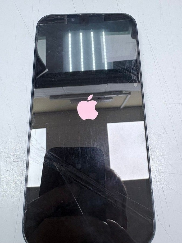 Дешево Apple iphone 14 128gb з ломбарду