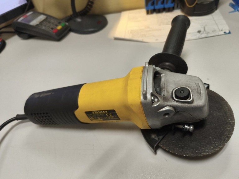 Купити Stanley SGV115 Б/У