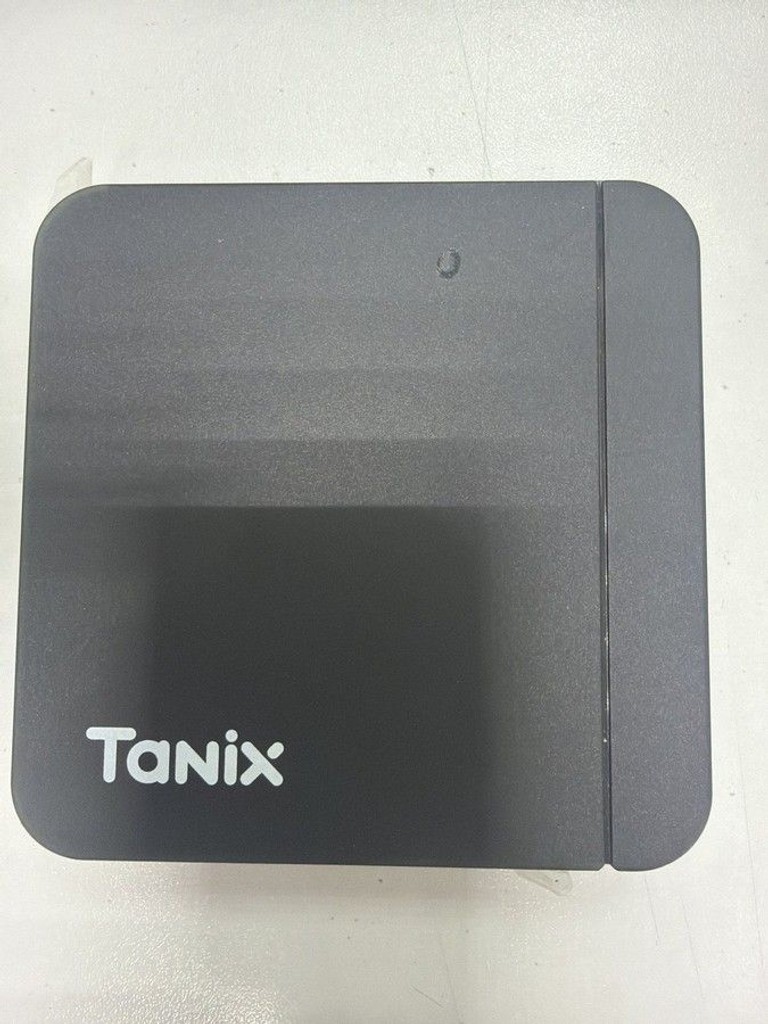 Купить Tanix W2 4/32GB Б/У