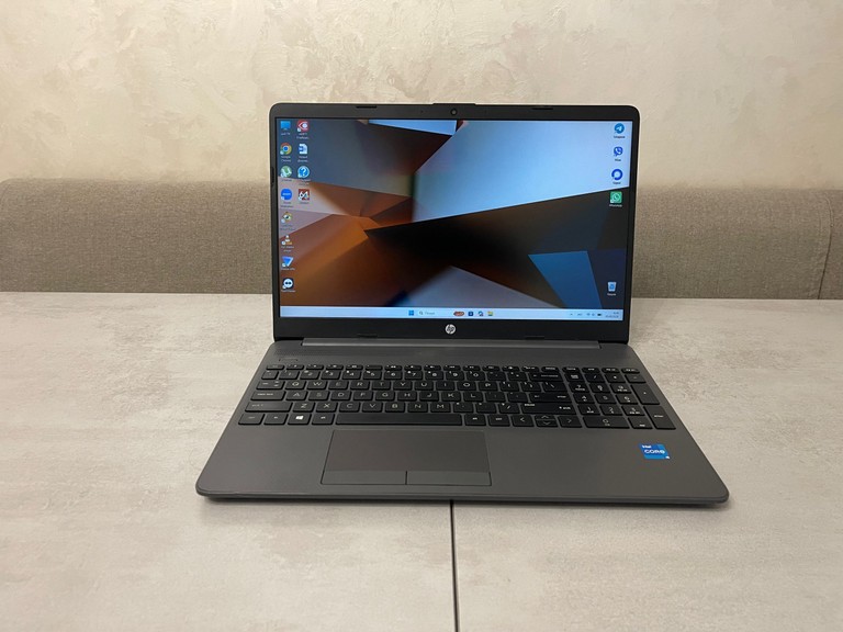 Купить HP 250 G8, 15.6" FHD IPS Б/У