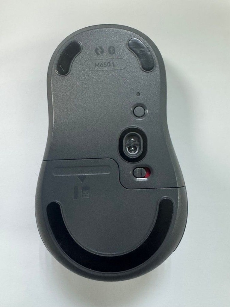 Дешево Logitech Signature M650 L Wireless Mouse LEFT Graphite (910-006239) з ломбарду