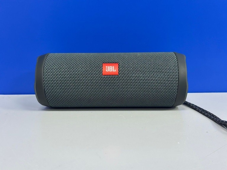 Дешево Jbl flip essential 2 з ломбарду