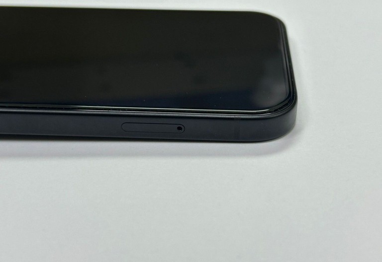 Apple iPhone 15 128GB Green Код:01-201147580. Зображення 11