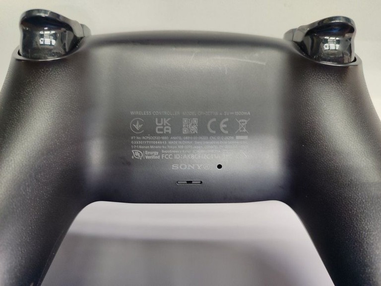 Оголошення Sony DualSense Black Б/У