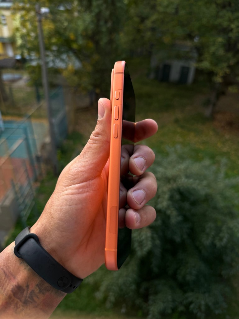Дешиво Apple iPhone 17 Pro Max 512GB eSIM Cosmic Orange (MFXL4) с ломбарда