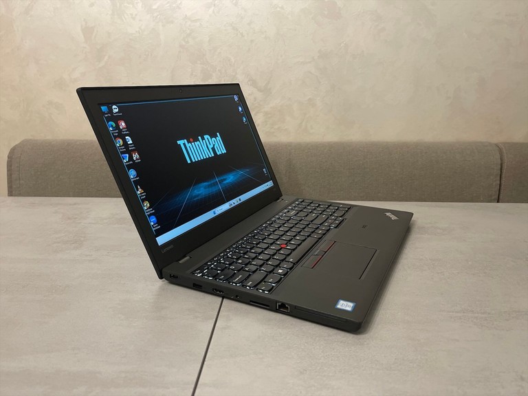 Дешиво Lenovo ThinkPad T560, 15,6"  с ломбарда