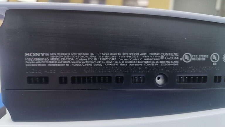 Купить Sony PlayStation 5 825GB Б/У