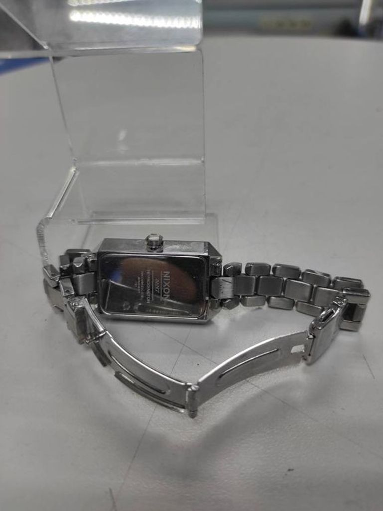 Объявление Nixon the paddington watch bent Б/У