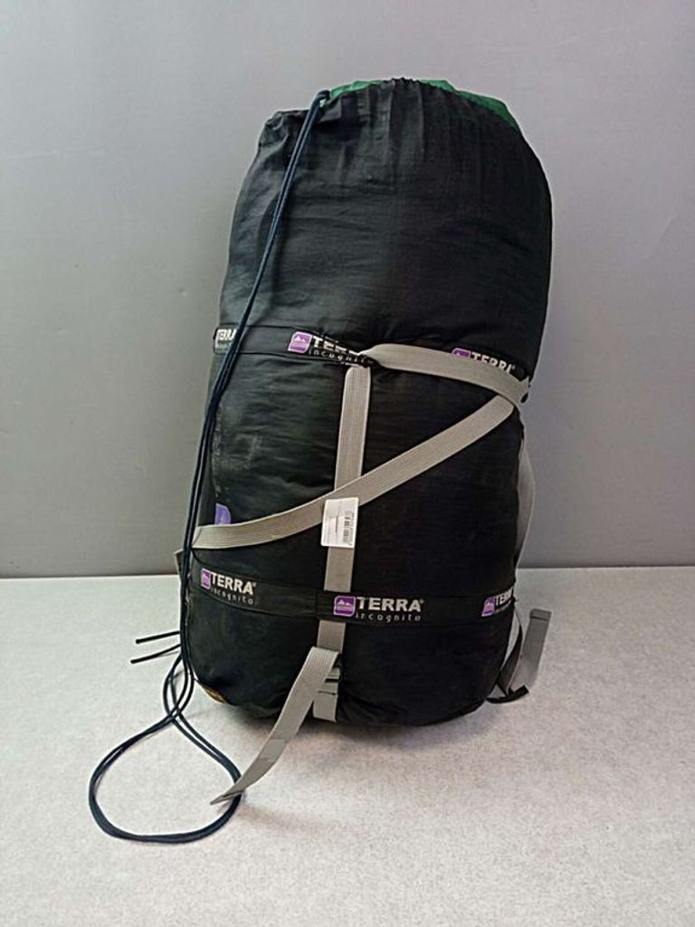 Купить Terra Incognita Asleep 400 / right, зеленый Б/У