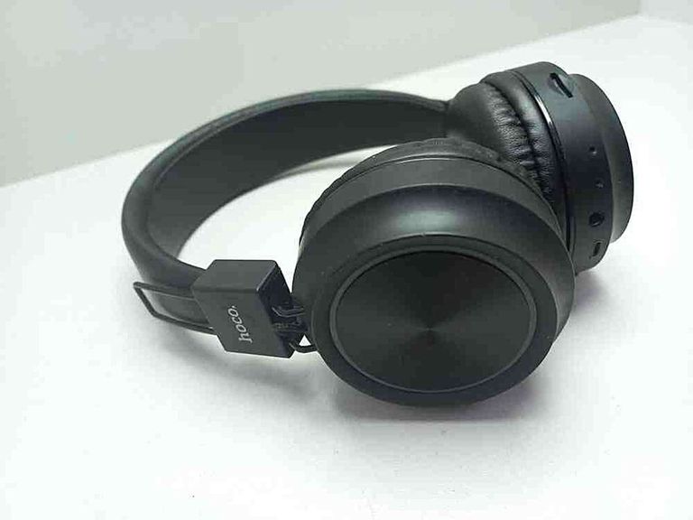 Купить Hoco W25 Black Б/У