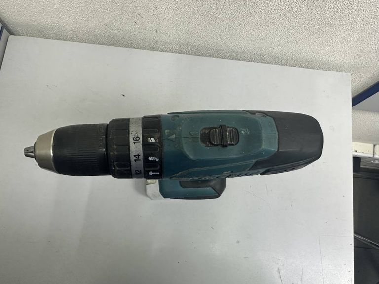 Makita hp457d