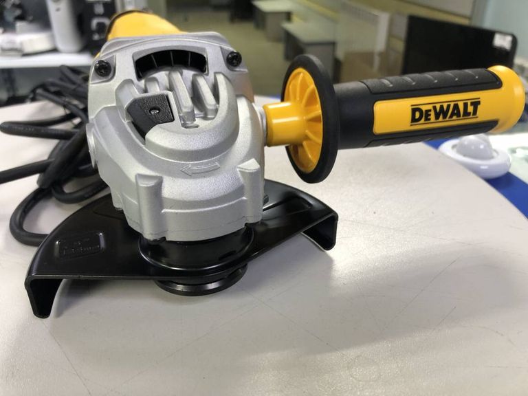 Dewalt DWE4237