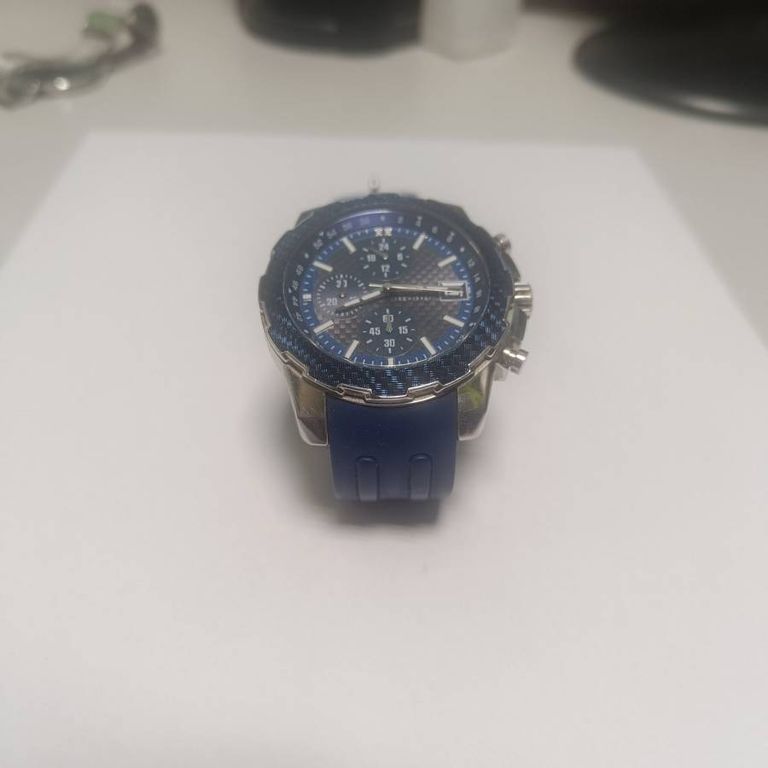 Розпродаж GUESS W1047G2, продавець Техноскарб