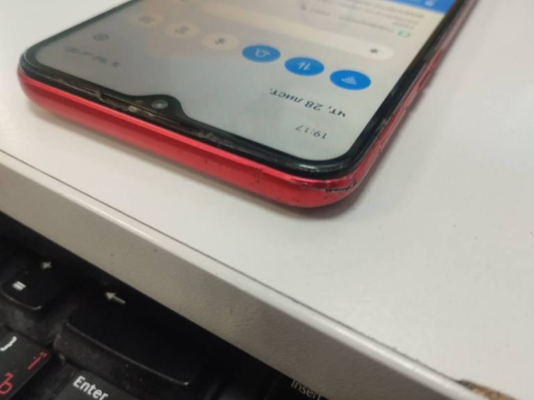 Realme C3 3/64GB Red Код:01-200336635. Изображение 9