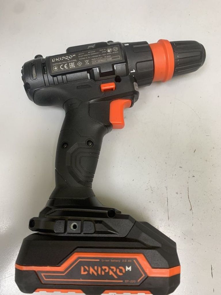 Оголошення Dnipro-M cd-218q 1акб 2ah зп Б/У