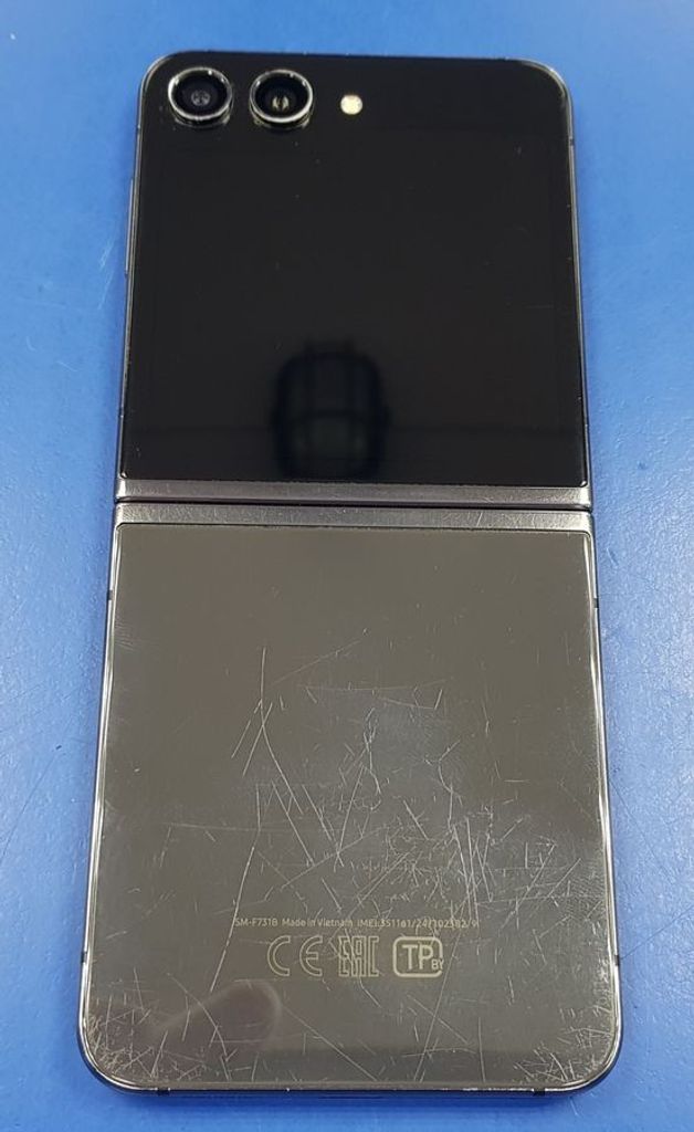 Samsung galaxy flip5 8/256gb Код:01-200487830. Зображення 19