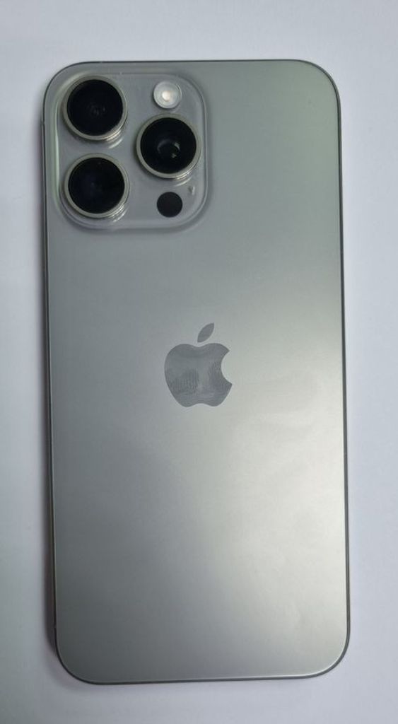 Объявление Apple iphone 15 pro max 256gb Б/У
