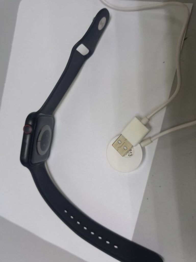 Купити Hoco Y1 Black Б/У