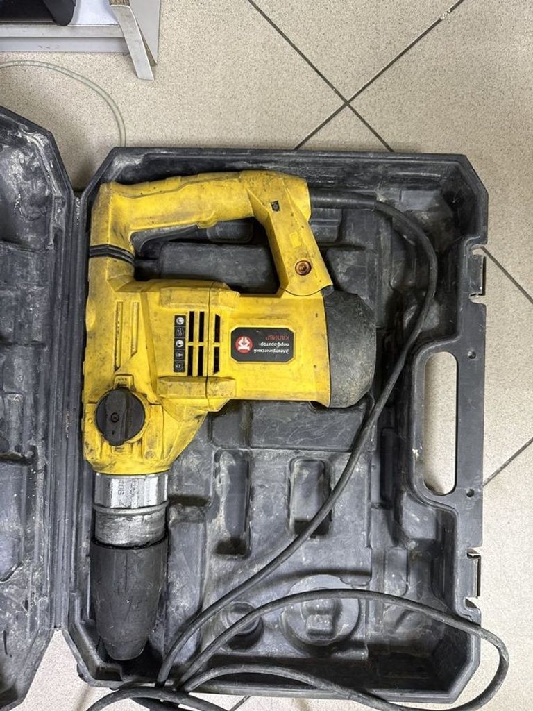 Дешево Калибр эп-1500/36 з ломбарду