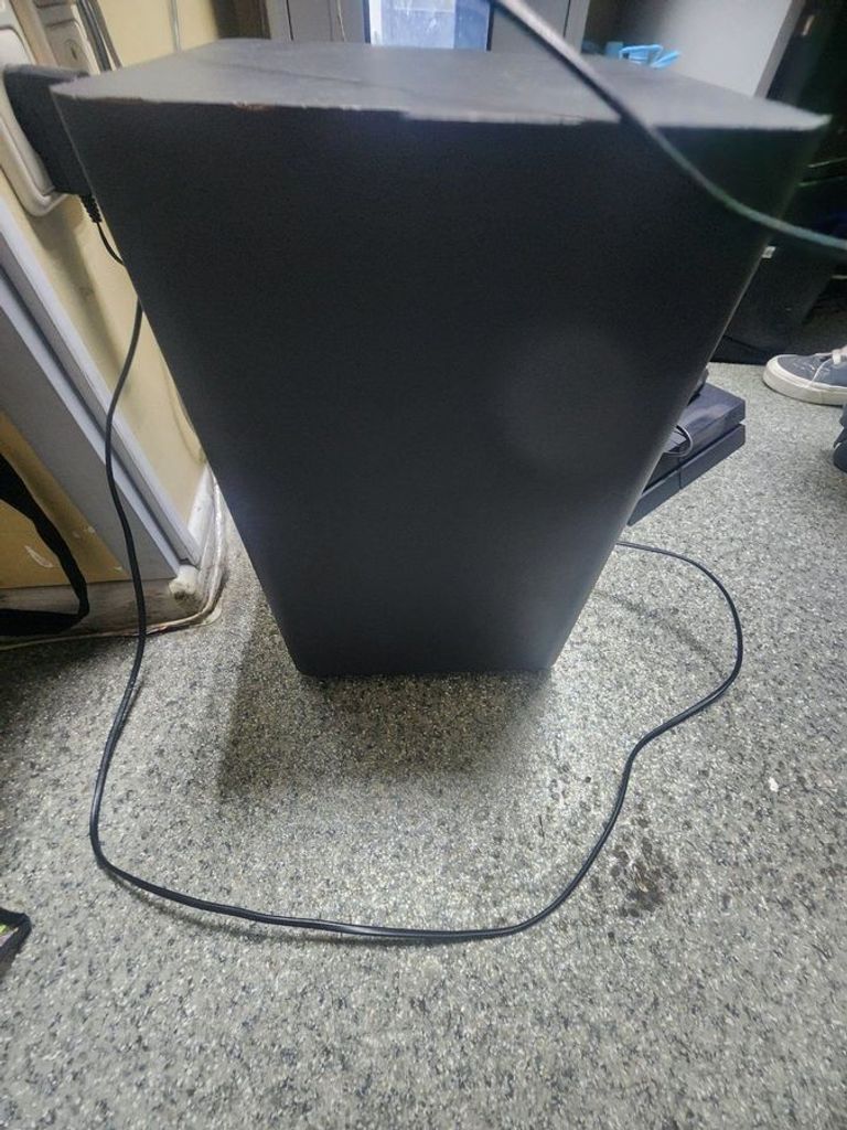 Объявление Jbl bar 2.1 bass Б/У