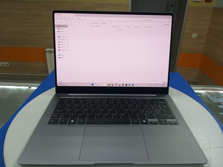 Дешиво Samsung np940xha intel core ultra 7 256v/ram 16/ssd 512 sensor с ломбарда