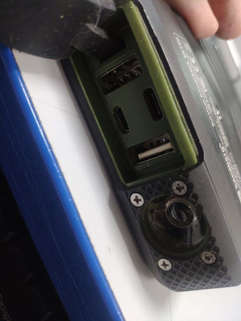 Распродажа Sandberg survivor powerbank 20100mah, продавец Техноскарб