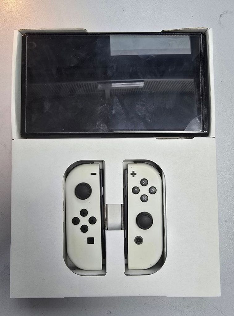 Оголошення Nintendo switch oled Б/У