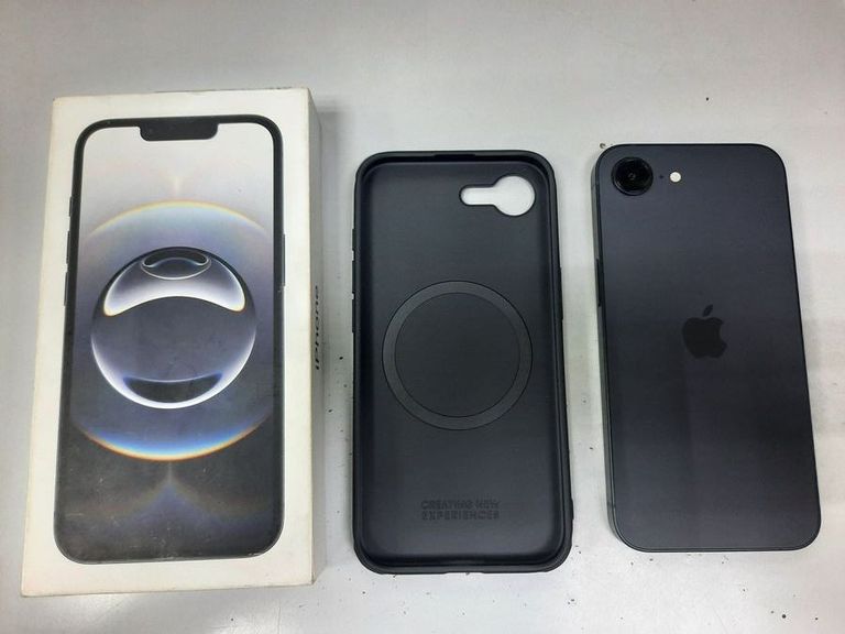 Дешево Apple iPhone 16e 128GB Black з ломбарду