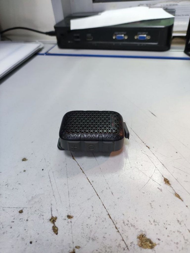 Дешиво Hifuture pocket-s 5w с ломбарда