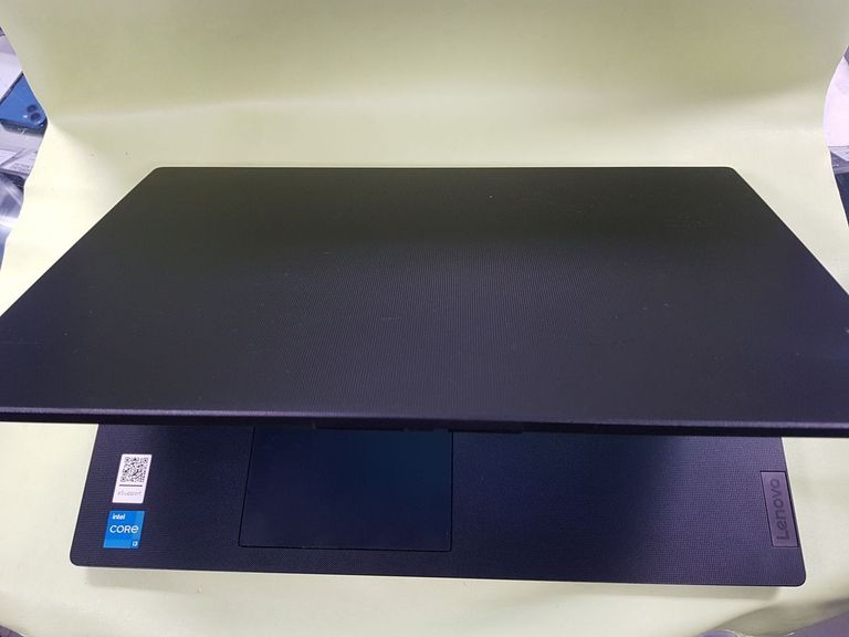 Дешиво Lenovo 15/core i3-1315u ddr5/8gb ddr5/ssd 128 gb/*інтегрована с ломбарда