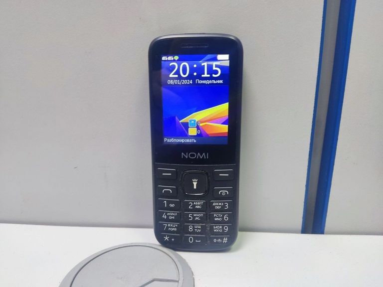 Купить Nomi i2403 Б/У