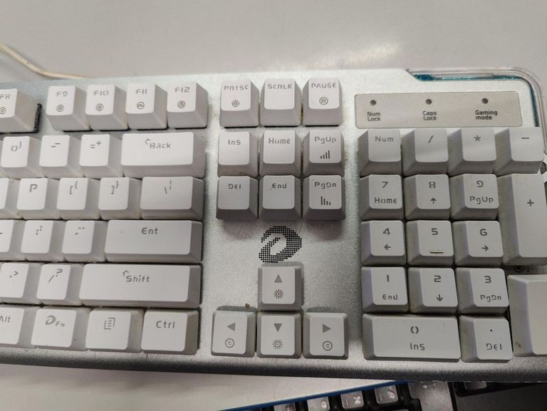 Купити Dareu ek816 Б/У