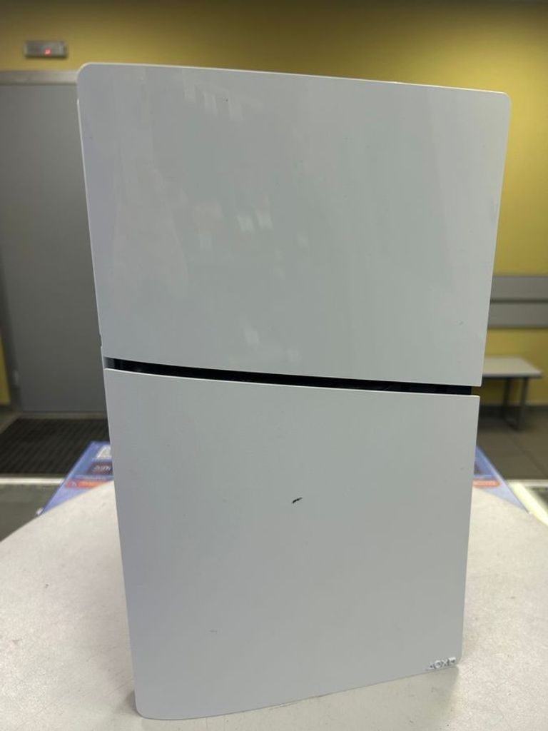 Дешево Sony PlayStation 5 Slim Digital Edition 1TB з ломбарду